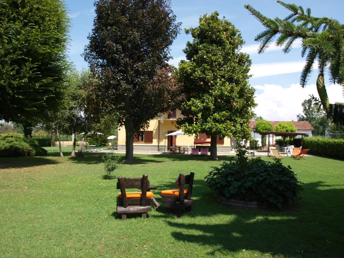 مبيت وإفطار سافيغليانو Cascina La Barona المظهر الخارجي الصورة